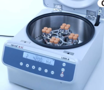 센트리프러 L500-A용 스윙 로터 설비